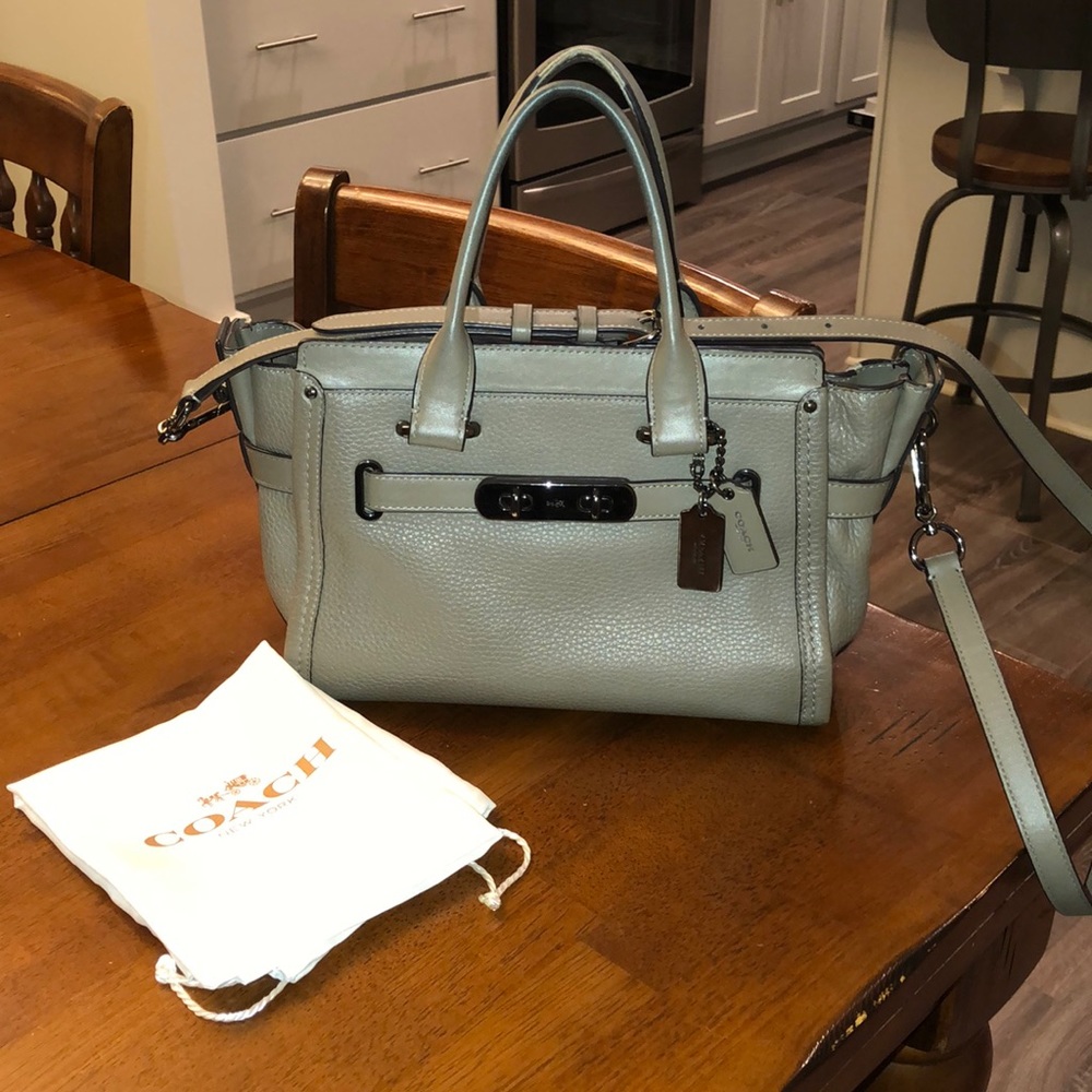 Coach Swagger Bag